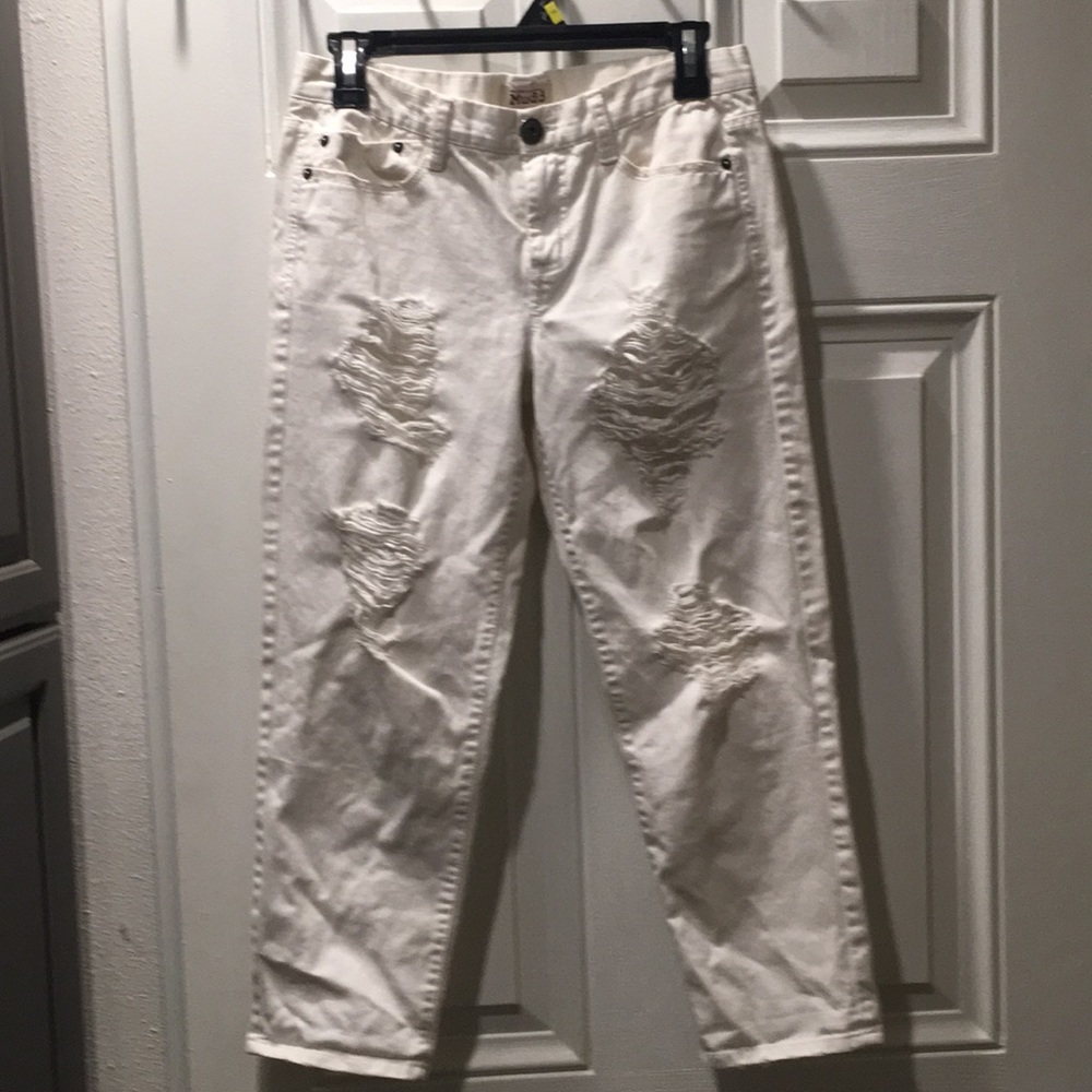 Cute summer cropped jeans